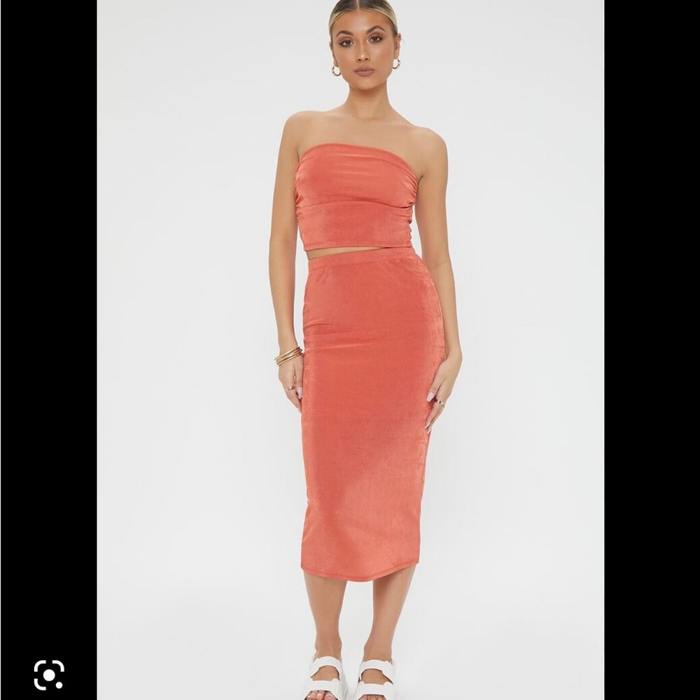 NWT- Forever 21- Two piece skirt & top set - Orange- Size Small